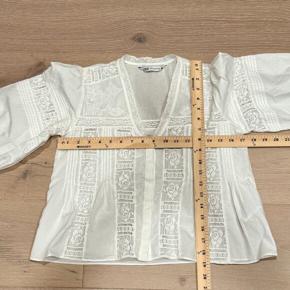 Zara Crochet Cotton Puff Sleeve Blouse - Picture 6 of 6